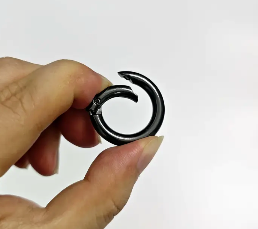 Metal spring ring keychain accessories, round can be closed DIY accessories, bags, hanging buckle accessories